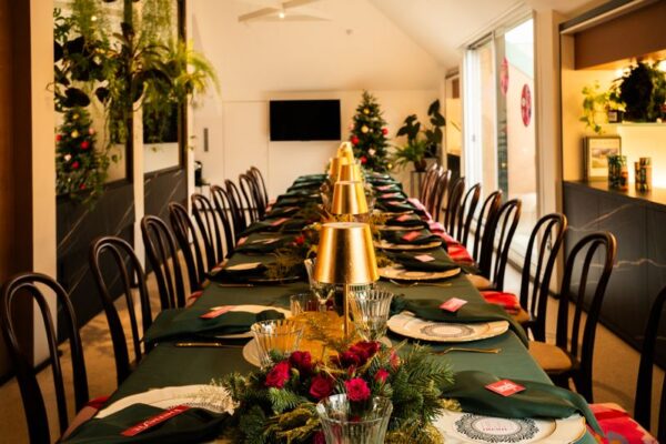 Società Benefit Spazio Illumi cena aziendale natalizia Milano