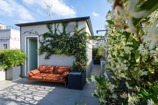 Rooftop centro Milano vista Duomo Spazio Illumi