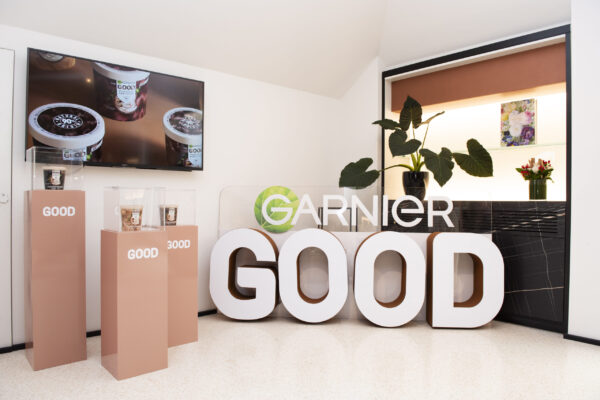 Garnier Presentazione prodotto Spazio Illumi Evento Location Milano