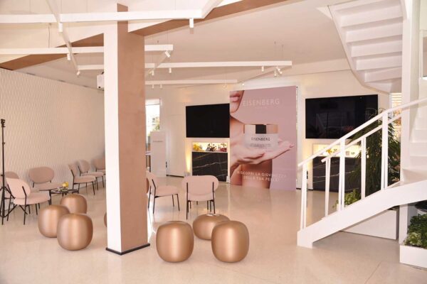 Spazio Illumi Location Eventi a Milano entro conferenza stampa